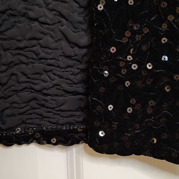 J S Boutique Sequined Quilted Stretch Velvet Special Occasion Jacket Black NWT - Picture 9 of 10